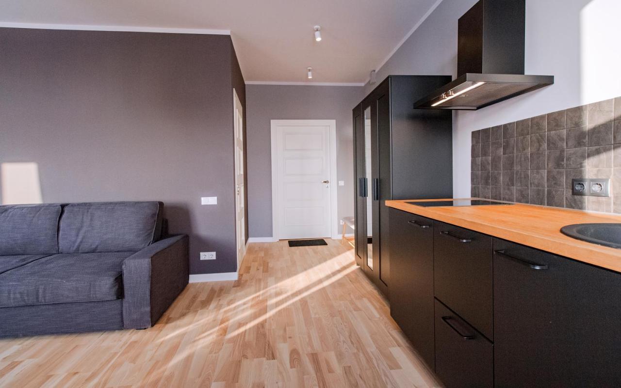 Modern Apartment In Old Riga With A River View Ngoại thất bức ảnh