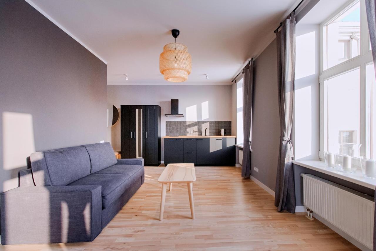 Modern Apartment In Old Riga With A River View Ngoại thất bức ảnh